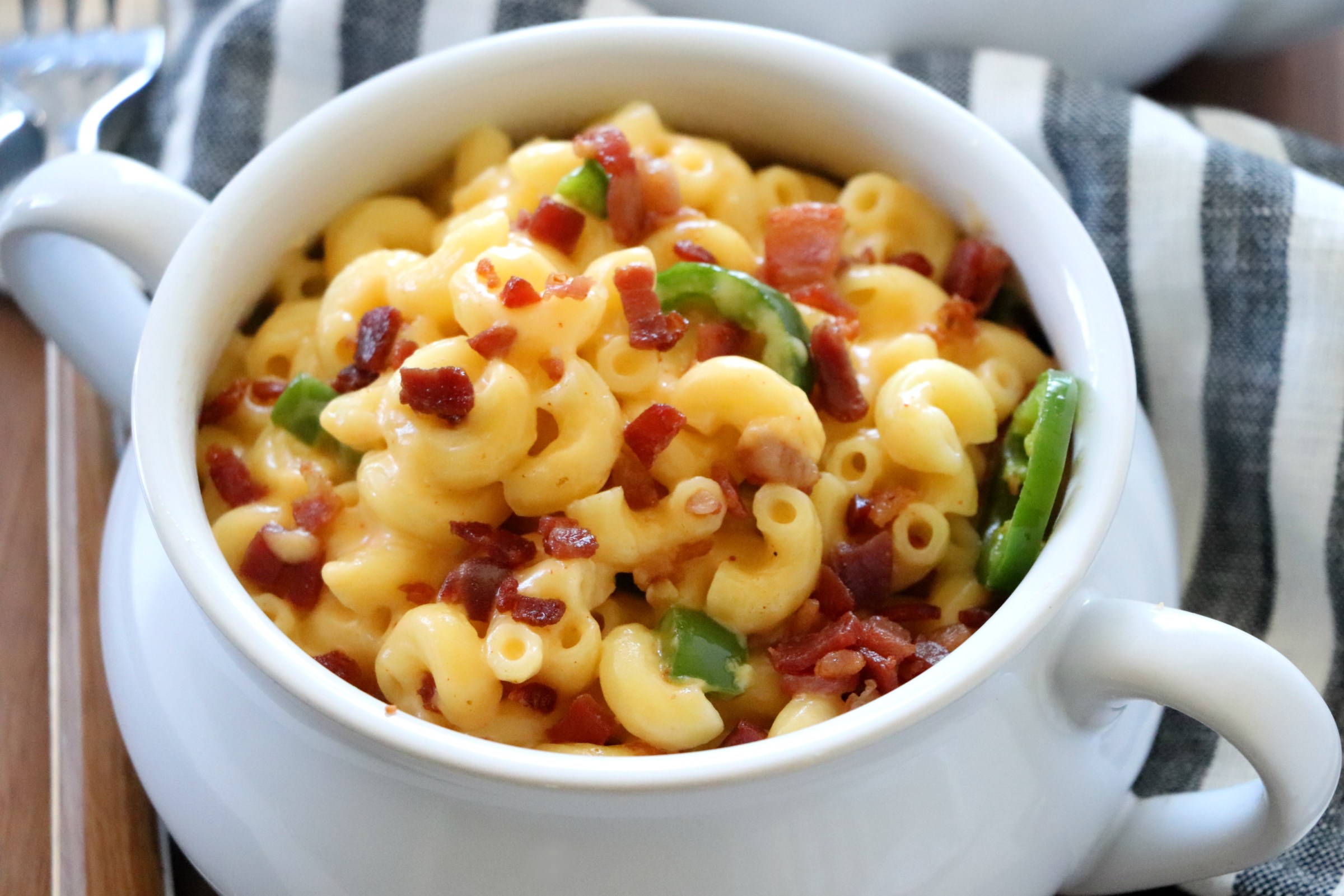 Bacon BBQ Mac Attack